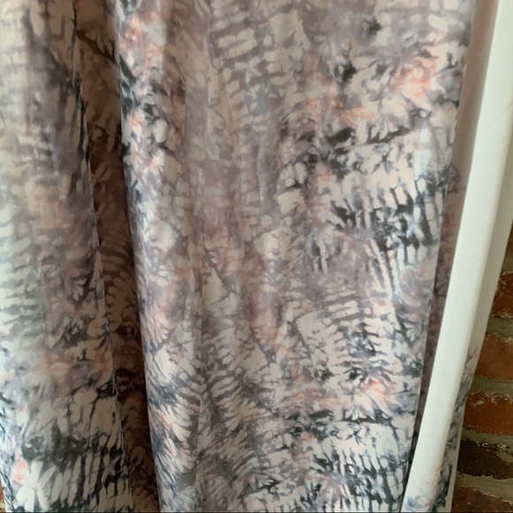 Elegant DKNY Cream Peach Grey Large Dress. Soft flowing. Asymmetrical hem. NWT. - Picture 4 of 7